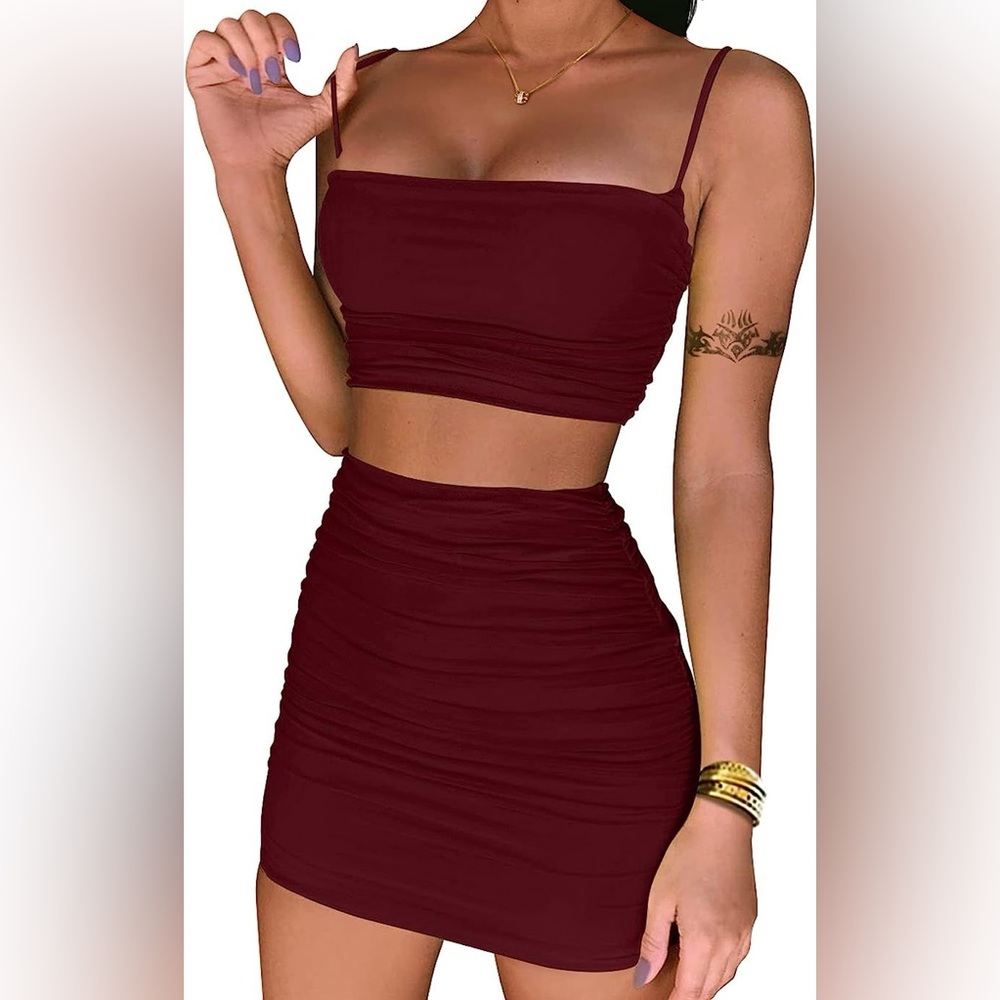 Burgundy ruched two-piece set in rich wine maroon color, size medium. Brand new